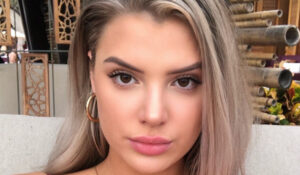 Alissa Violet InstaBiography Instagram Biography