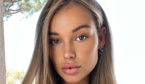 Lauren Laratta - Bio, Age, Height ️ | Instagram Biography