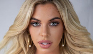 Allie Nicole - Bio, Age, Height, Wiki | Instagram Biography